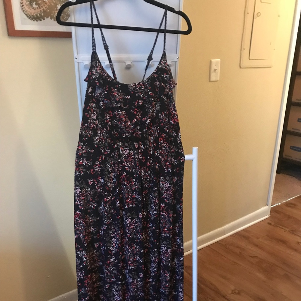 Elle Dress size L. Empire waist. cute and comfort!
